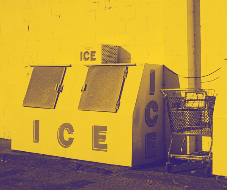 Ice Vending Machines: How To Make Money While You Sleep in 2023